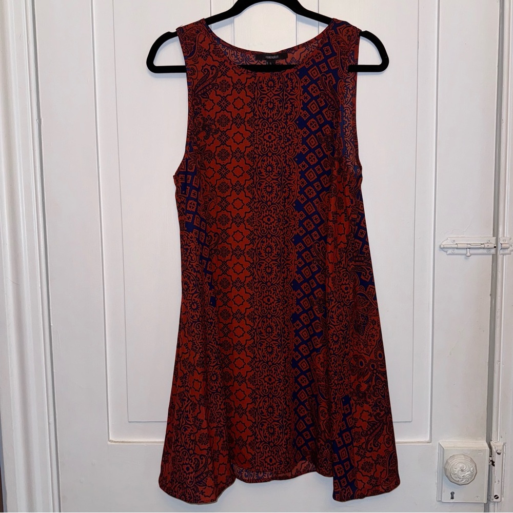 ✨forever 21 sleeveless multicolor print dress✨
